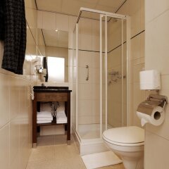 Отель Best Western Dam Square Inn ванная фото 2