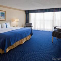 Отель Holiday Inn Lido Beach, Sarasota комната для гостей фото 3