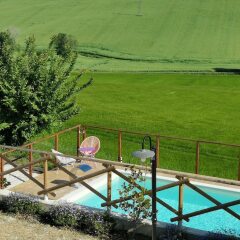 Отель B&B Ceresà Лорето спортивное сооружение