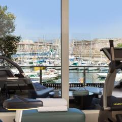 Отель Sofitel Marseille Vieux Port Франция, Марсель - 2 отзыва об отеле, цены и фото номеров - забронировать отель Sofitel Marseille Vieux Port онлайн фитнесс-зал фото 3