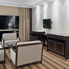 Отель Crowne Plaza Jeddah комната для гостей фото 2