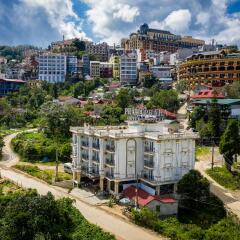 Praha Hotel Sapa фото 4