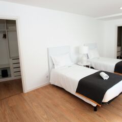 Отель Azorean Flats by Green Vacations Португалия, Понта-Делгада - отзывы, цены и фото номеров - забронировать отель Azorean Flats by Green Vacations онлайн сейф в номере