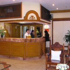 Отель Citadel Inn Makati Филиппины, Макати - отзывы, цены и фото номеров - забронировать отель Citadel Inn Makati онлайн интерьер отеля