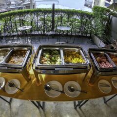 Отель The Warehouse Bangkok питание фото 3