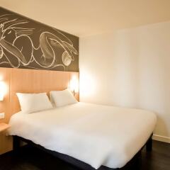 Отель ibis Paris Père Lachaise Франция, Париж - отзывы, цены и фото номеров - забронировать отель ibis Paris Père Lachaise онлайн комната для гостей фото 5