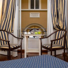 Отель Inn Rome Rooms & Suites питание