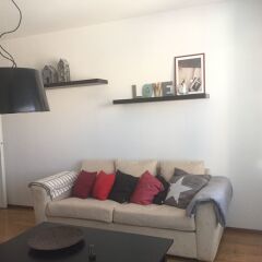Апартаменты Apartment In The Bohemian District Ювяскюля комната для гостей фото 2