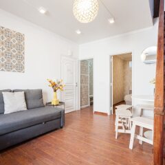 Апартаменты Liberty Duplex Three-Bedroom Apartment - by LU Holidays комната для гостей фото 3