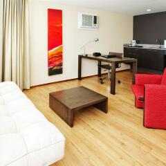 Отель Holiday Inn Express Medellin комната для гостей