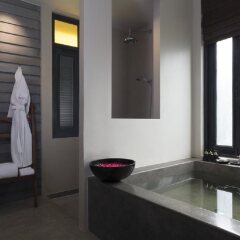 Отель Anantara Lawana Koh Samui Resort ванная
