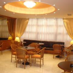 Отель Victory Inn гостиничный бар