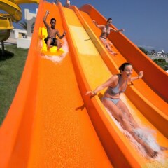 Отель Le Soleil Bella Vista - Couple and family only Монастир приотельная территория