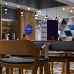 Гостиница Holiday Inn Express Moscow - Khovrino гостиничный бар фото 2