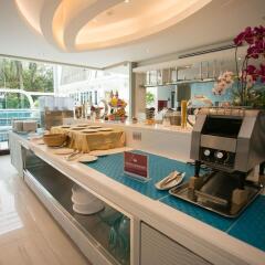 Отель Zen Premium Santiphap Park Бангкок развлечения