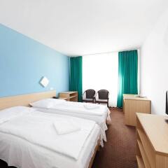 Hotel Mars комната для гостей