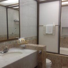 Отель Country Plaza Guadalajara ванная фото 2