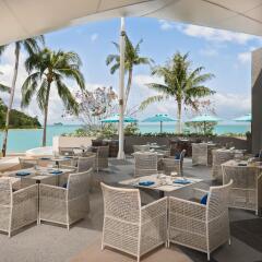 Отель Avani+ Samui Resort гостиничный бар