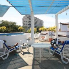 Отель Suites Plaza Del Rio Пуэрто-Вальярта