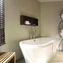 Отель Park Plaza Sukhumvit Bangkok ванная