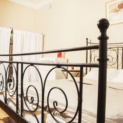 Апартаменты Funny Dolphins Apartments Kutuzovskiy балкон