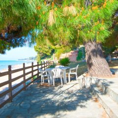 Гостевой Дом Barlee BeachFront House Metamorfosi пляж фото 2