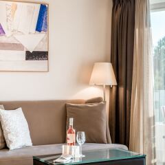 Отель Somewhere Boutique Hotel Vouliagmeni Греция, Афины - отзывы, цены и фото номеров - забронировать отель Somewhere Boutique Hotel Vouliagmeni онлайн в номере