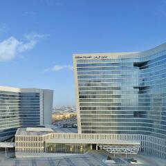 Hilton Riyadh Hotel & Residences бассейн фото 2