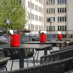 Отель Park Inn by Radisson Brussels Airport балкон