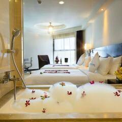 Отель Premier Havana Nha Trang Hotel Вьетнам, Нячанг - 3 отзыва об отеле, цены и фото номеров - забронировать отель Premier Havana Nha Trang Hotel онлайн ванная