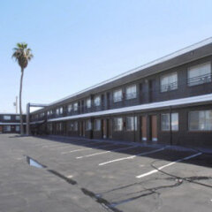 Отель Rodeway Inn Las Vegas США, Лас-Вегас - отзывы, цены и фото номеров - забронировать отель Rodeway Inn Las Vegas онлайн парковка