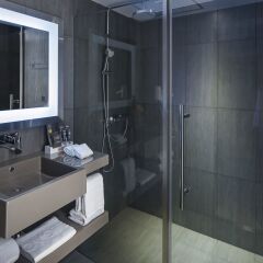 Отель Novotel Bangkok Bangna ванная фото 2