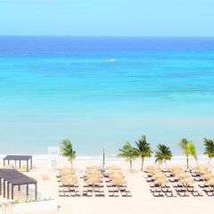 Отель Royalton Blue Waters - All Inclusive пляж