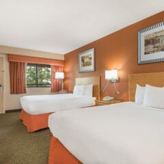 Отель Days Inn by Wyndham Columbus Fairgrounds США, Колумбус - отзывы, цены и фото номеров - забронировать отель Days Inn by Wyndham Columbus Fairgrounds онлайн комната для гостей фото 3