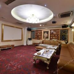 Tian Yue Business Hotel развлечения