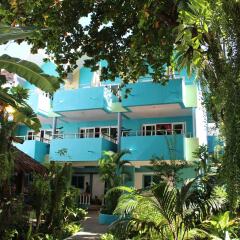 Отель Sundown Resort and Austrian Pension House фото 4