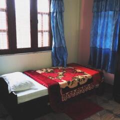 Отель Aroma Tourist Hostel Непал, Покхара - отзывы, цены и фото номеров - забронировать отель Aroma Tourist Hostel онлайн комната для гостей фото 4