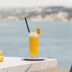Отель Metropolitan Hotels Bosphorus балкон