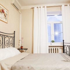Апартаменты Funny Dolphins Apartments Kutuzovskiy комната для гостей фото 5