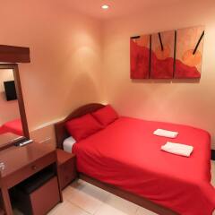 Отель Walking Street Guest House комната для гостей фото 2