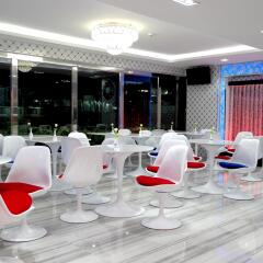 Top High Airport Link Hotel