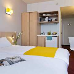 Отель Aparthotel Adagio access Brussels Europe Бельгия, Брюссель - 8 отзывов об отеле, цены и фото номеров - забронировать отель Aparthotel Adagio access Brussels Europe онлайн комната для гостей фото 2