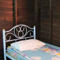 Отель Bluefin Guesthouse Бангкок вид на фасад