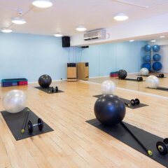 Radisson Blu Hotel London Stansted Airport фитнесс-зал фото 2