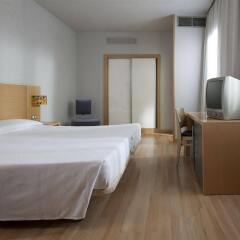 Hotel Hesperia Barri Gòtic комната для гостей фото 5