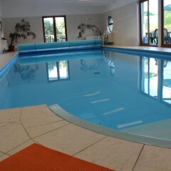 Отель Pension Lukas Guest House бассейн фото 2