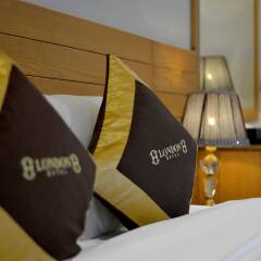 London Hotel & Apartment удобства в номере