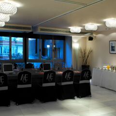 Hotel Ercilla интерьер отеля