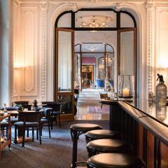 VICTORIA-JUNGFRAU Grand Hotel & Spa гостиничный бар