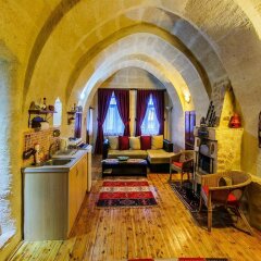 Отель Adanos Konuk Evi Аванос спа